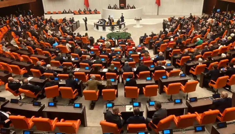 Türkiye Büyük Millet Meclisi, Komisyon Çalışmalarına Hız Kesmeden Devam Ediyor