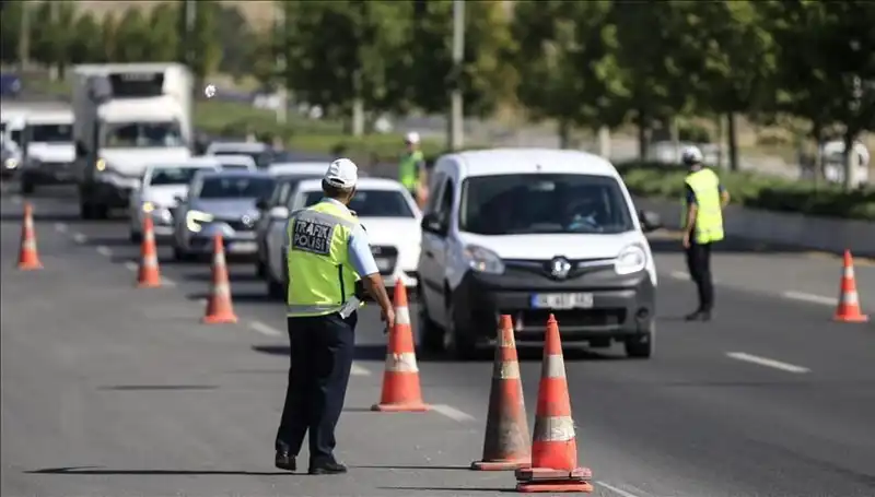 Tünel Kapama Eylemi: Konvoylar Şehirdeki Trafiği Nasıl Etkiledi?