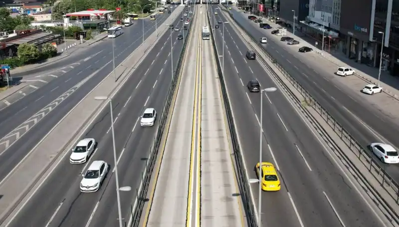 Bayramda İstanbul Yolları Neden Boş Kaldı? Şaşırtan Gelişmeler!