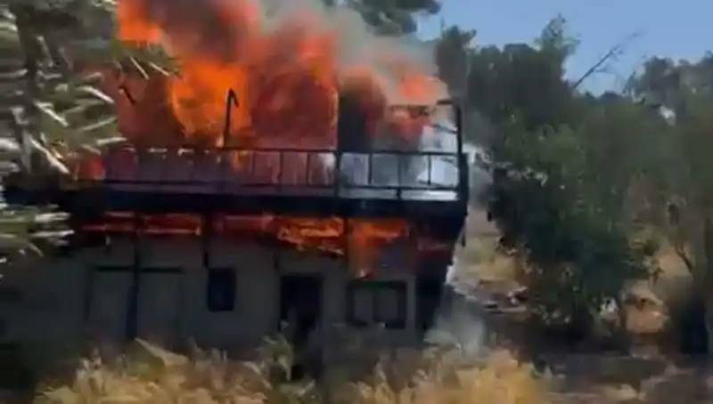 Bodrum'da Alarma Geçiren Yangın: Ekipler Seferber Oldu!