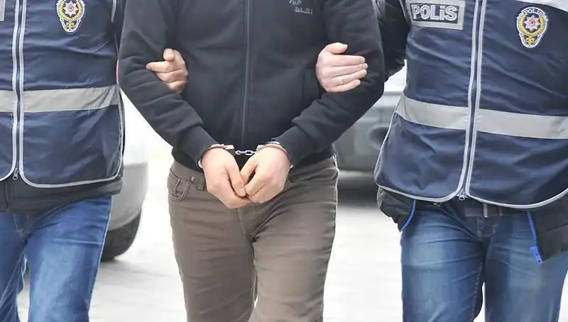 Samsun'da Gözaltına Alınan Uyuşturucu Satıcısı Kimliğiyle Şaşırttı!