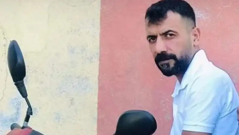 Yılan Isırığı Hayatlarını Kararttı: Hastanede Vefat Eden Genç Adam