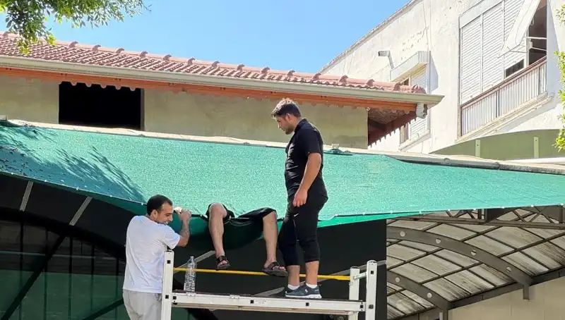 Dengesini Kaybedip Balkondan Düşen Genç Kızın Hayat Mücadelesi