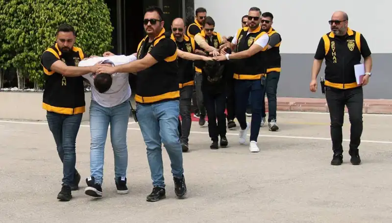 İş Dünyasında Şok! Sevgili Sanılan Kişi Tarafından Tuzağa Düşürülen İş İnsanı