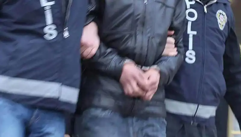 Osmaniye'de Uyuşturucu Operasyonu: 7 Şahsın Tutuklandığı Büyük Baskın