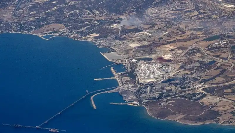 ABD'nin Askeri Yardımı: İsrail'e Gidecek Gemi Limasol'dan Geçiş Yapacak