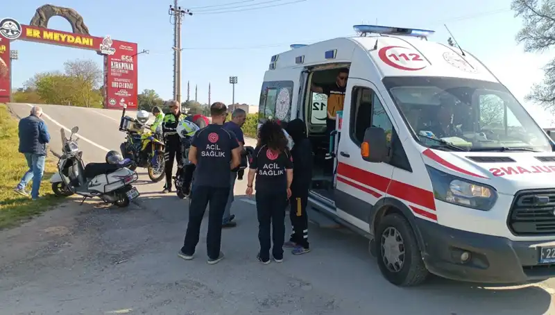 Edirne’de Motosiklet Kazası: Hayatını Kaybeden Genç İçin Gözyaşları Döküldü