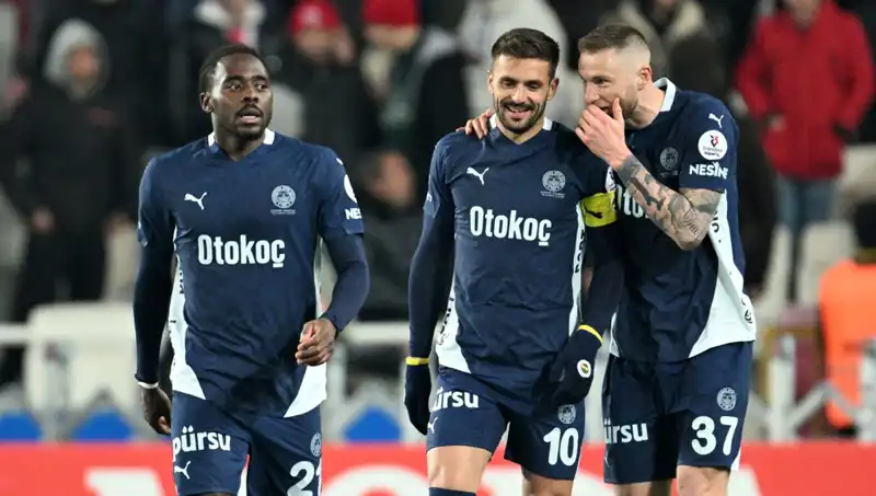 Futbolcu Osayi Samuel'in Evi Soyuldu: Dikkat Çekici Detaylar Ortaya Çıktı